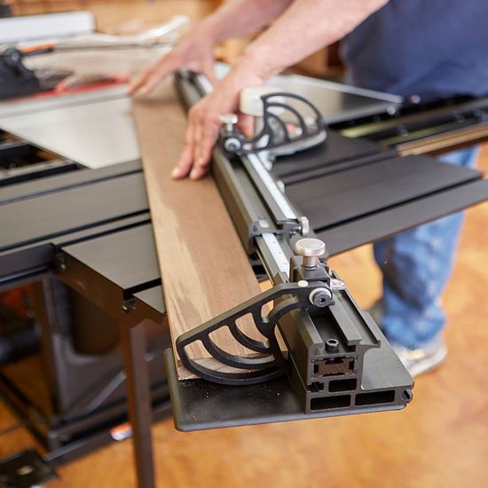 SAWSTOP Large Sliding Crosscut Table For Ics/pcs/cns
